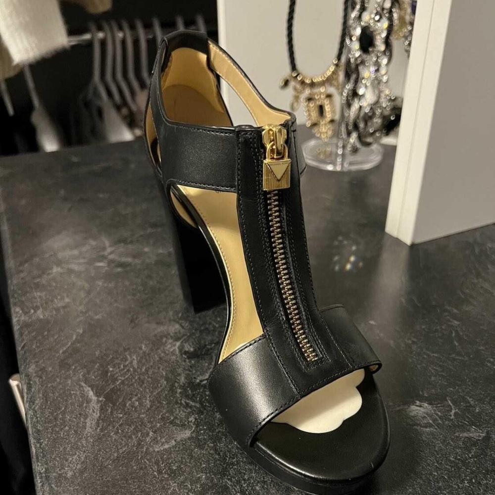 Michael’s kors heels